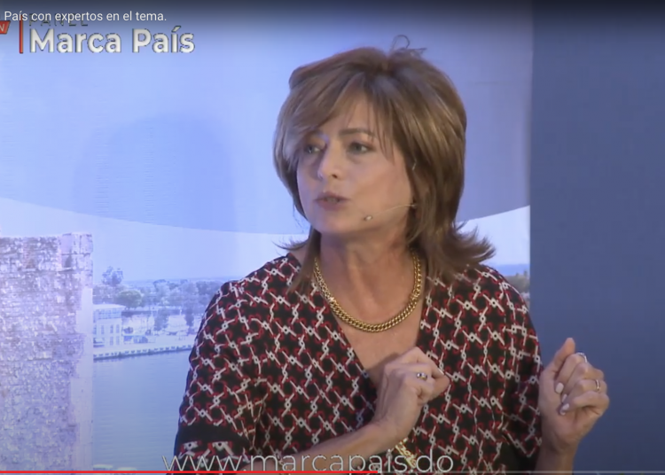 La ejecutiva proncipal de Ogilvy República Dominicana, Nonora Elmúdesi.