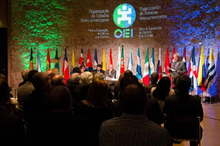 El acuerdo se alinea con el propósito de la OEI de contribuir al desarrollo educativo, científico, tecnológico y cultural.