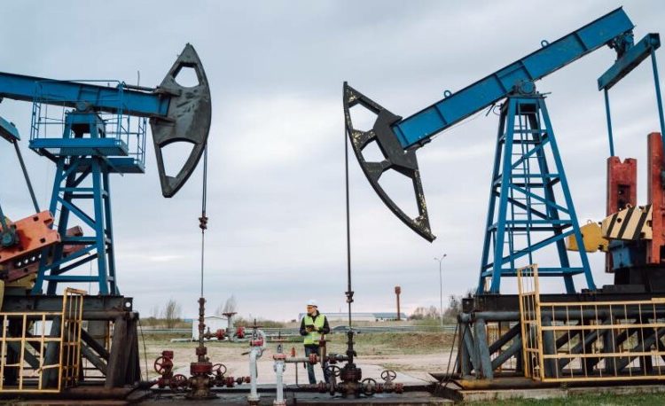 Para el año que ahora acaba la OPEP calcula un consumo medio de 105.14 MBD, un 1.3% más que en 2024.