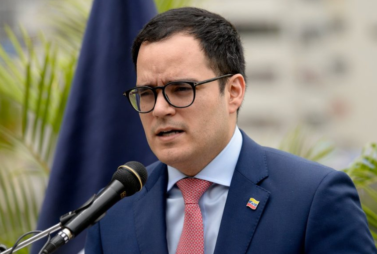 Ortega señaló ahora que Venezuela "avanza pacíficamente y está lista para recibir inversiones y competir en el mercado internacional, como cualquier otro actor".