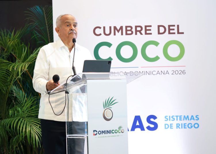 Benítez dijo que, en el mercado internacional, la producción mundial de coco alcanzó en 2024 aproximadamente 65 millones de toneladas.