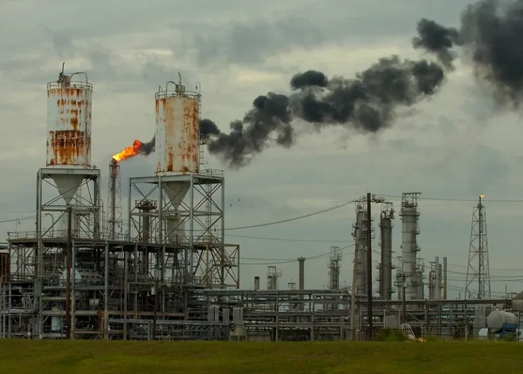 El precio del petróleo repunta en medio de la incertidumbre geopolítica en Oriente Medio.