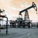 En otros mercados, los contratos de gas natural para entrega en julio cayeron este lunes a US$2.78 por mil pies cúbicos, y los de gasolina con vencimiento el mismo mes subieron a US$2.44 el galón.