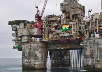 IG4 será el controlador de la petroquímica, que también está participada al 47% por la petrolera estatal brasileña Petrobras.
