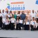 La legisladora entrega 20 becas universitarias y computadoras a estudiantes de excelencia.