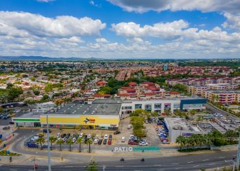 El activo que respalda el nuevo fideicomiso de oferta pública es el centro comercial de dos niveles Patio de la Colombia. - Fuente externa.