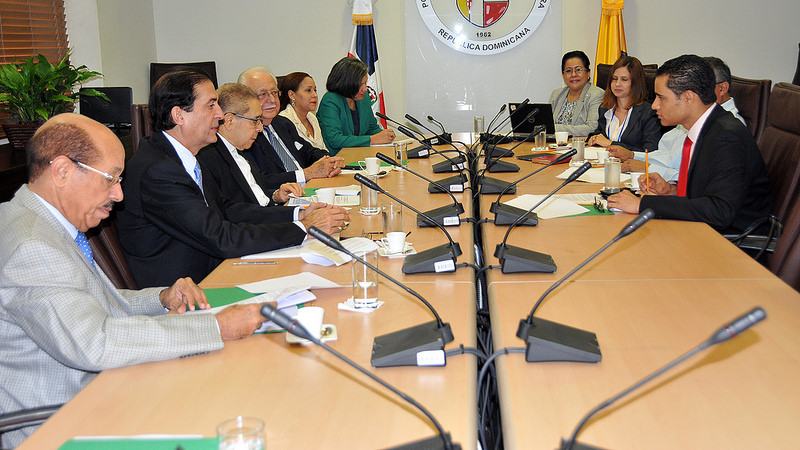 El Pacto Eléctrico tendrá que recorrer ahora un trayecto que lo llevará hasta julio, que será cuando se espera la firma./elDinero