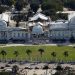 Desde el terremoto de 2010, las autoridades ni siquiera han construido un palacio presidencial nuevo.