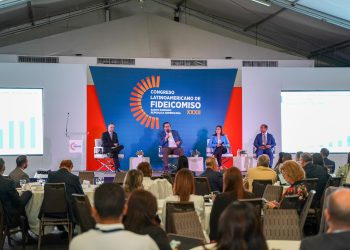 Panelistas Andrés Rivas, Enmanuel Cedeño, Joanna Zdzikot y Andrés Rivas. | Fuente externa.
