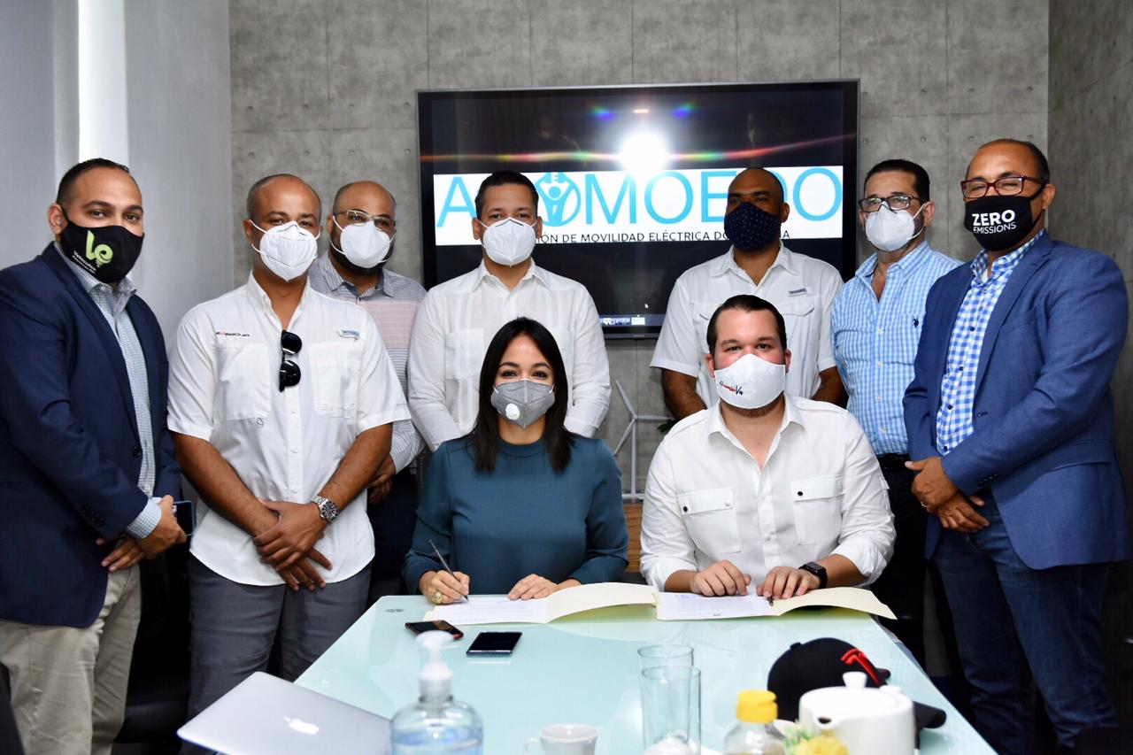 Asofer y candidatos congresuales del PRM