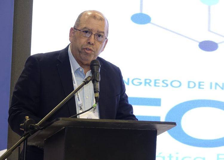 Pedro Castillo anuncia el IX Congreso de Informática Forense y Ciberseguridad (IFC-2025).