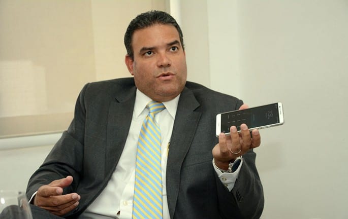 De acuerdo a Pedro Pablo Pérez, gerente de Mercadeo de Huawei, la empresa comunica a un tercio de la población mundial.