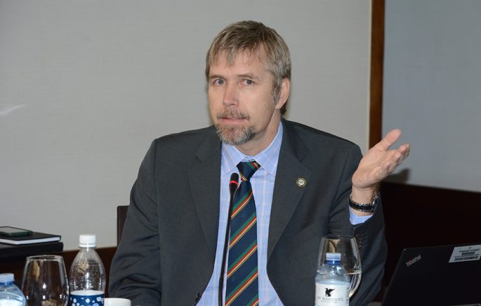 peter wrede, tecnico del banco mundial
