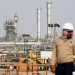 REUTERS/MAXIM SHEMETOV - Instalación petrolera de Saudi Aramco en Abqaiq, Arabia Saudí, el 12 de octubre de 2019