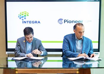 Momento de la firma de acuerdo entre ambas instituciones. - Fuente externa.