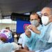 El ministro de Salud Pública, Plutarco Arias, participa de las jornadas de vacunación contra el covid-19. | Fuente externa.