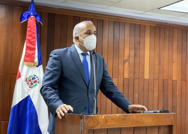 Plutarco Arias, ministro de Salud Pública. | Fuente externa.