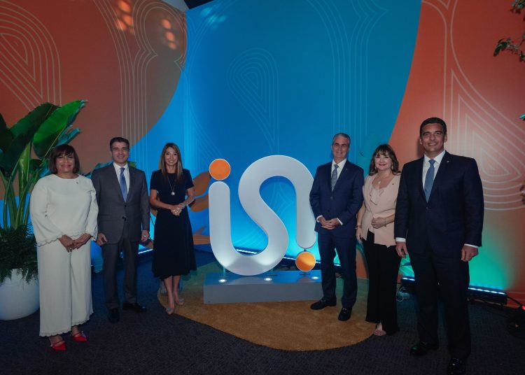 Austria Gómez, Christopher Paniagua, Sofía Antor, René Grullón, Antonia Antón de Hernández y Francisco Ramírez. | Fuente externa.