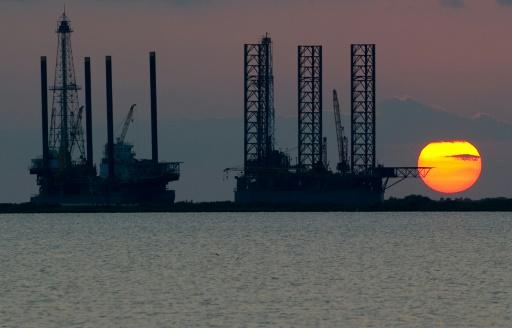 pozo petrolero marítimo