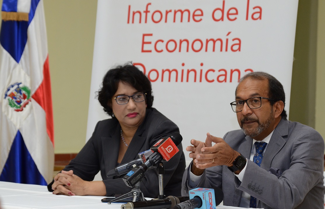 precio petróleo economistas intec