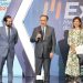 Valdez Albizu, quien también preside el Consejo Nacional del Mercado de Valores, enfatizó su orgullo por el desarrollo alcanzado.
