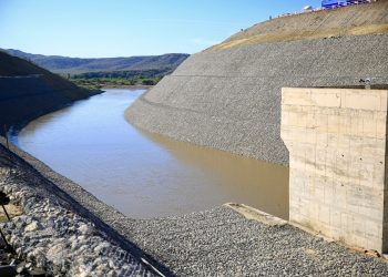 En República Dominicana hay muchas obras públicas paralizadas por atrasos en los libramientos de recursos. | Fuente externa.