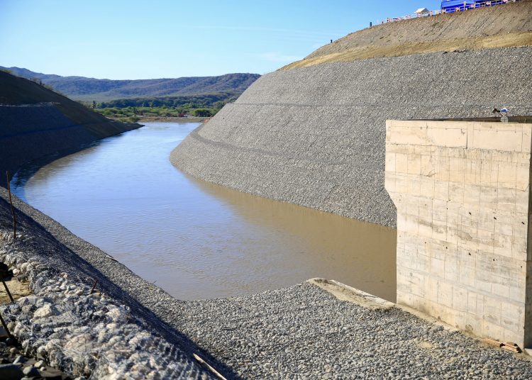 En República Dominicana hay muchas obras públicas paralizadas por atrasos en los libramientos de recursos. | Fuente externa.