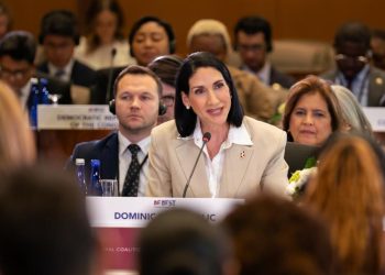 La primera dama Raquel Arbaje participó en la sesión inaugural de la Coalición Global Construyamos el Futuro Juntos,