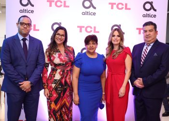 Manuel Mueses, Luz Ascanio, Soraida Soto,  Laura Peña y Jesús Hung