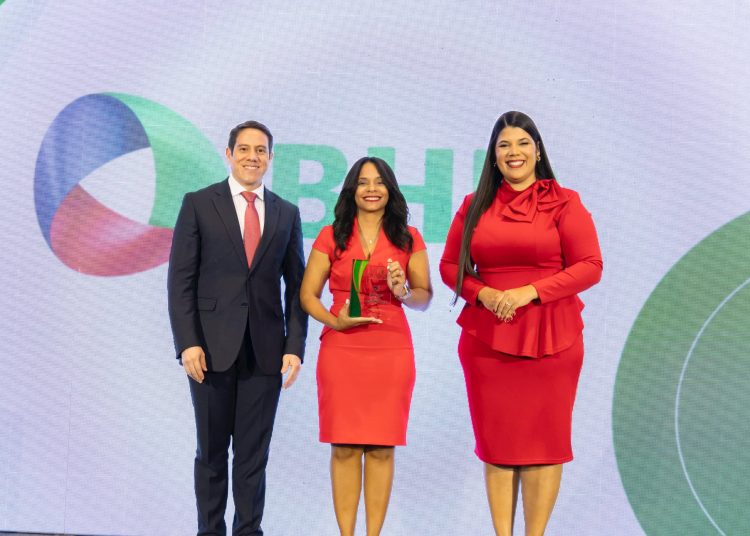 En el referido estudio, BHD quedó entre las cinco empresas con la mejor reputación del país.