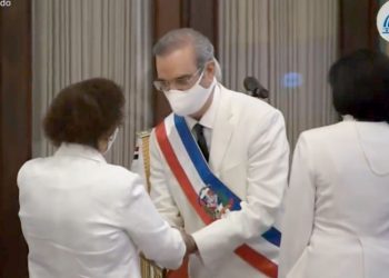 Juaramentación del Procurador