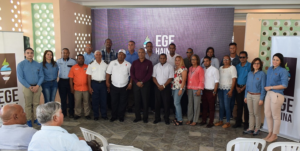 protagonistas del video testimonial sobre la labor realizada por ege haina en enriquillo