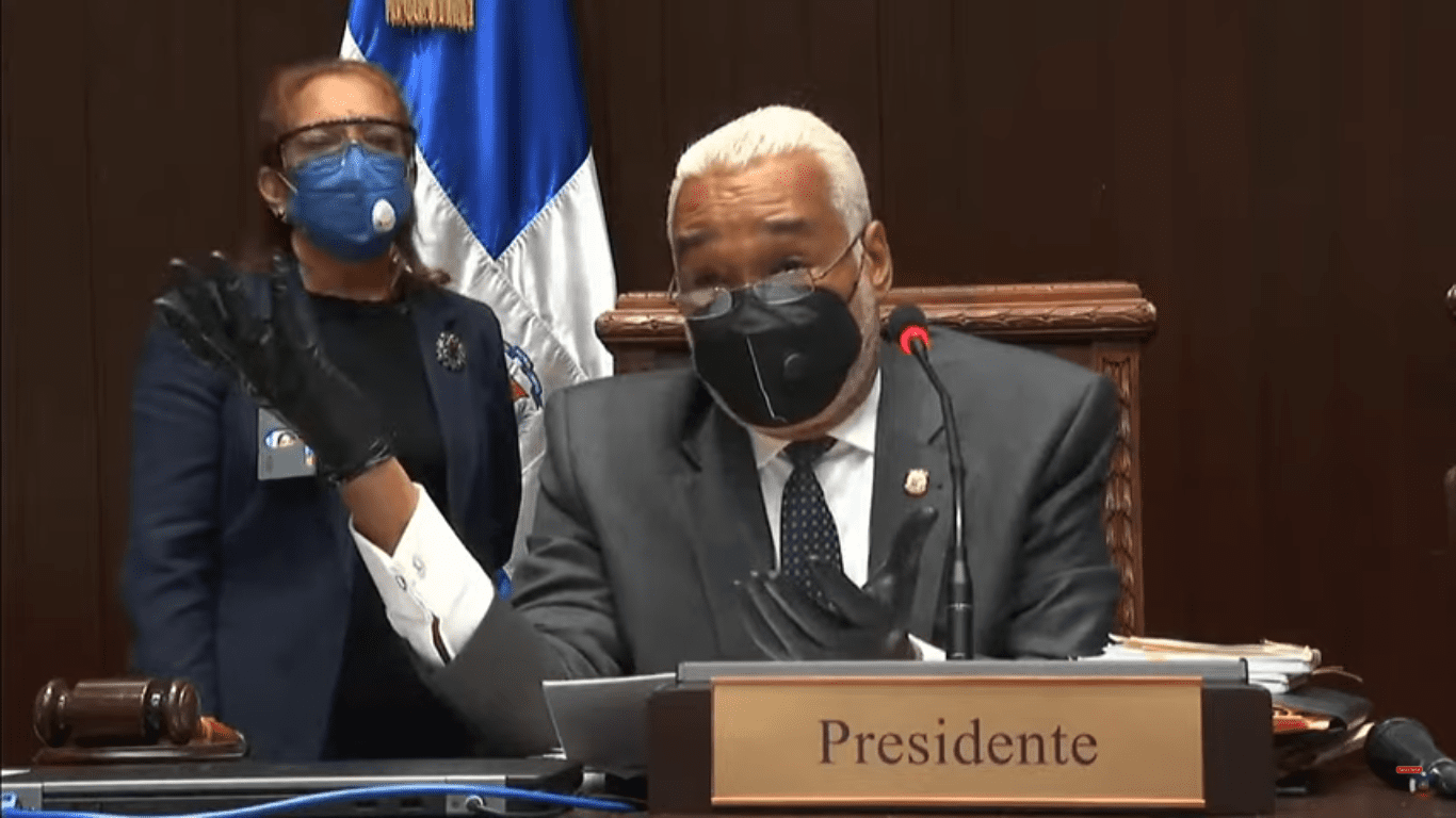 radamés camacho, presidente de la cámara de diputados