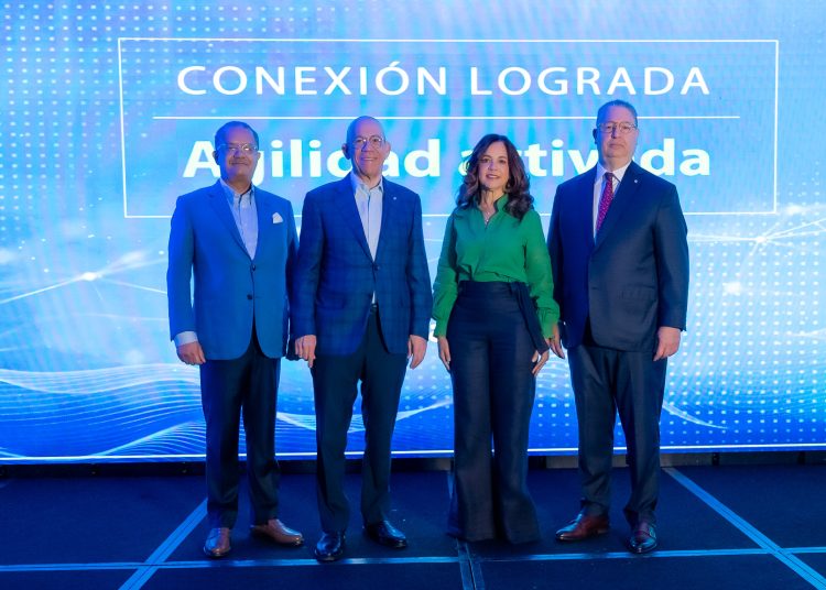 Rafael Jiminian, Fausto Pimentel, Maripily Peralta y Eduardo Marrero.