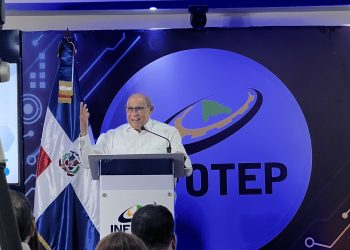 Rafael Santos Badía destaaó importancia e impacto de la investigación como motor para garantizar y promover los cambios sociales.