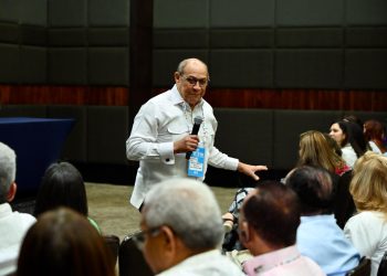 Propuso establecer un nuevo sindicalismo basado en atraer jóvenes trabajadores desarrolladores de software, análisis de datos, manejo de drones, uso de Metaverso, Chat GPT, simuladores y otras formaciones.
