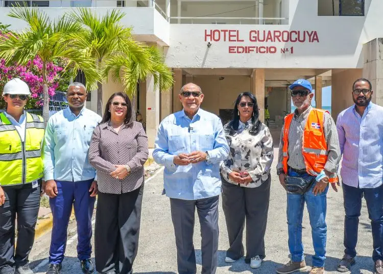 Destacó que la escuela representa un paso clave para el progreso de la zona permitiendo la creación de oportunidades económicas para los ciudadanos de la región.
