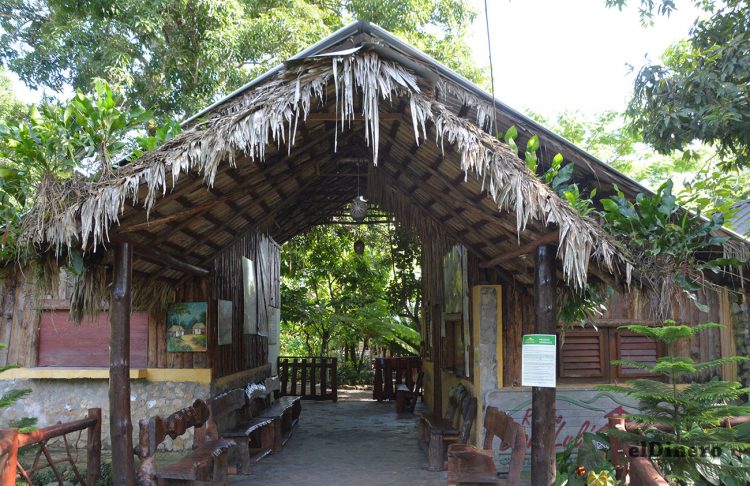 El Rancho Don Lulú, una opción que invita al descanso en la falda de la Loma Quita Espuela.