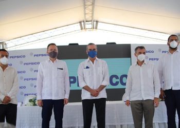 Raymundo Rodríguez, Robert W. Thomas, Luis Abinader, Gerardo Díaz de León y Fantino Polanco