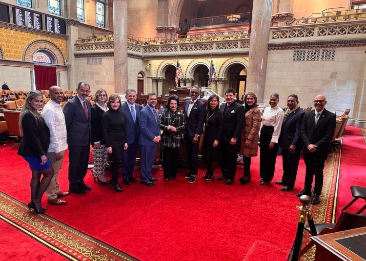 La resolución enfatiza que Brache Arzeno estableció una conexión con el estado de Nueva York, la cual “se caracterizó por su apoyo sustancial a los estudiantes dominicanos. - Fuente externa.