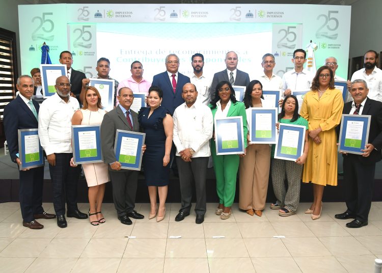 Reconocimiento contribuyentes