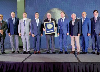 Celso Juan Marranzini, Roberto Bonetti, José Manuel Vicente, Carlos José Martí, José Miguel Bonetti, Víctor Bisonó, Arturo Santana, Jairon Severino y Julio Virgilio Brache.