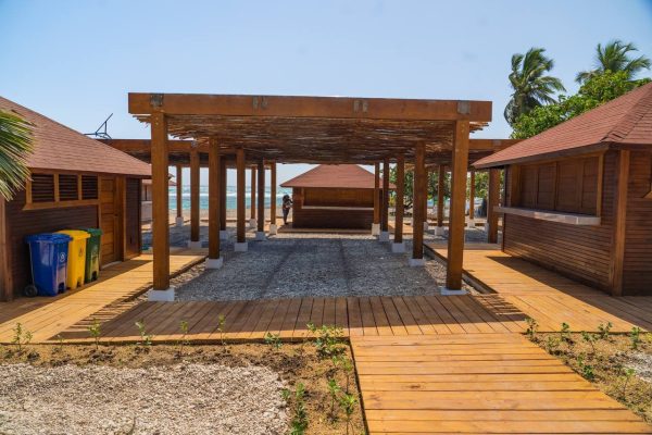 Remozamiento playas Barahona
