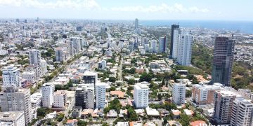 La economía dominicana mantendría su resiliencia pese a la incertidumbre global y el alza de los precios del petróleo.