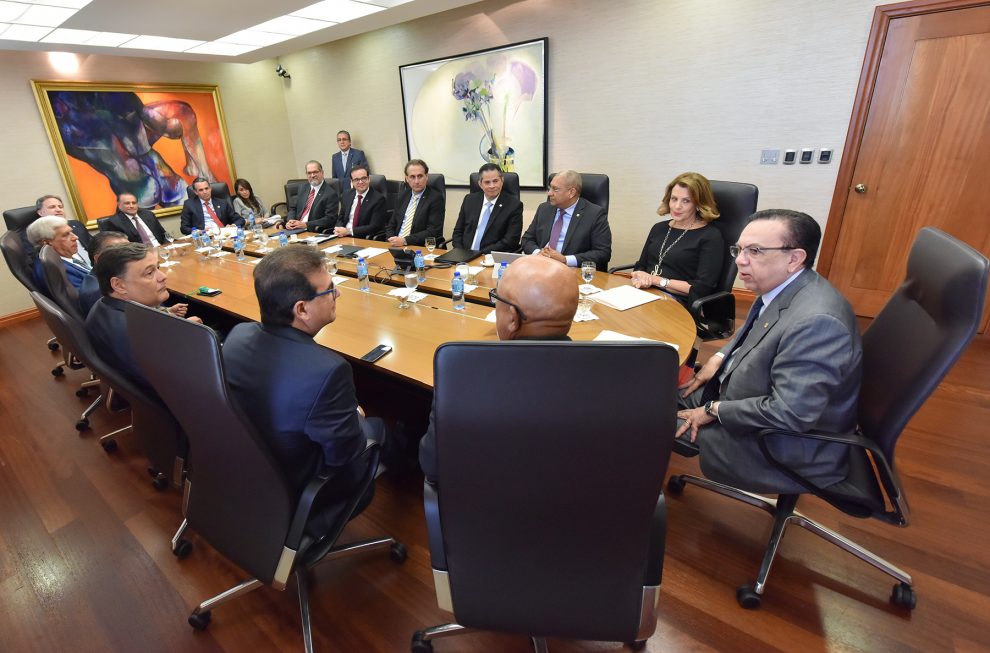 reunión bcrd y asociaciones de ahorros y préstamos