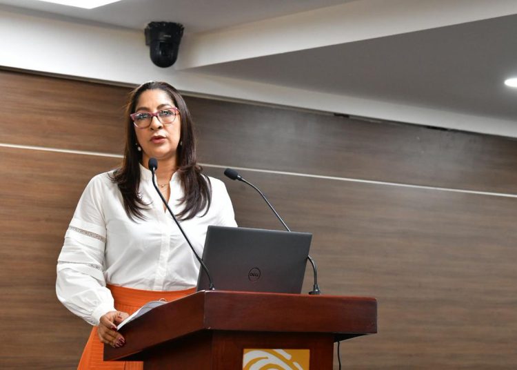 Los reclamantes acusan de la situación a la directora nacional de Registro Civil, Rhina Díaz.