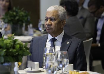 Ricardo de los Santos asegura que habrá “garantía legal” para independencia administrativa de ProCompetencia.