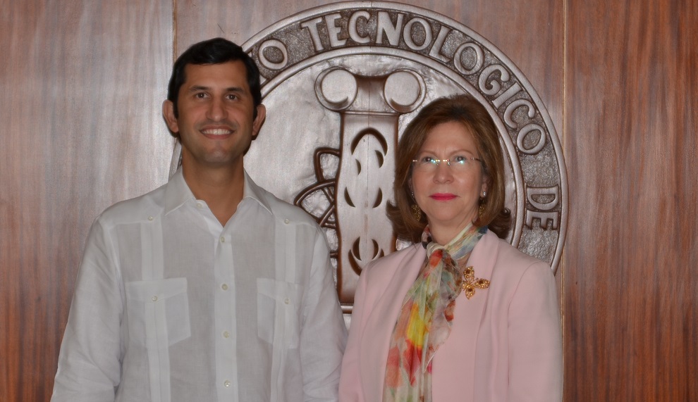roberto herrera y mary fernández