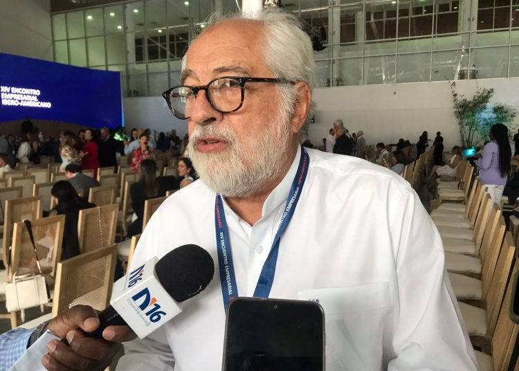 Rolando González Bunster