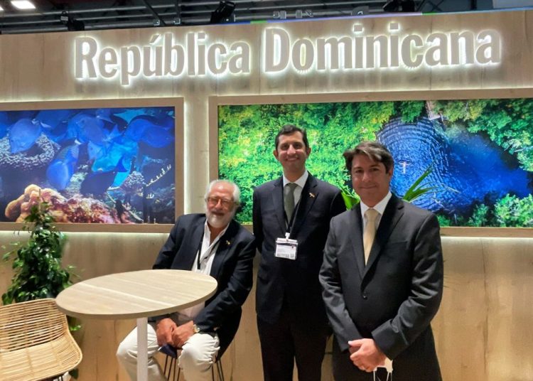 Rolando González-Bunster, Roberto Herrera y Rafael Blanco hijo.